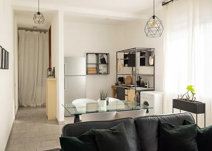 Spazio Ancora A 500 M. Dal Mare