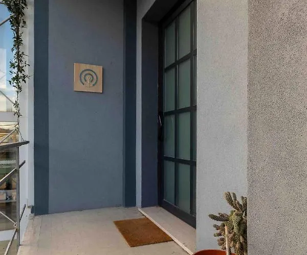 Spazio Ancora A 500 M. Dal Mare